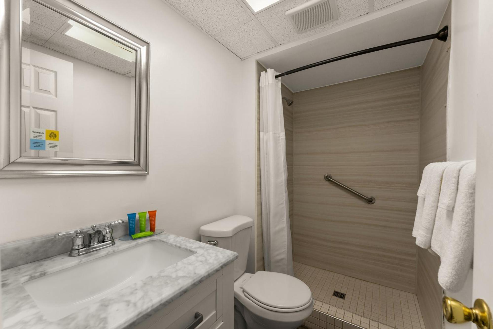 Hotel Atlantic Oceanside Dewey Dewey Beach Exterior foto